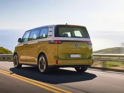 Gelb Gebraucht 2023 VW ID. Buzz Pro Van | 45.000 € (Guter Preis)