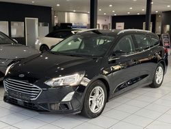 Schwarz Gebraucht 2019 Ford Focus Limousine | 12.990 € (Fairer Preis)
