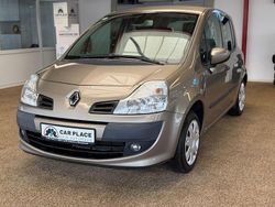 Braun Gebraucht 2010 Renault Modus Expression Van / Kleinbus | 4.199 € (Etwas zu teuer)