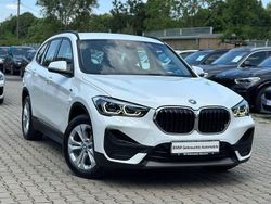 Weiß Gebraucht 2022 BMW X1 SUV | 22.700 € (Fairer Preis)