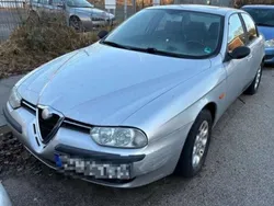 Silber Gebraucht 1999 Alfa Romeo 156 Limousine | 700 € (Fairer Preis)