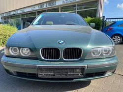 Grün Gebraucht 1997 BMW 528 Kombi | 1.950 € (Fairer Preis)