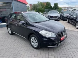 Schwarz Gebraucht 2013 Suzuki SX4 S-Cross Club SUV | 8.799 € (Fairer Preis)