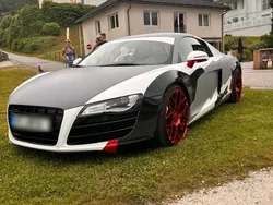 Weiß Gebraucht 2009 Audi R8 Coupé Coupé | 65.000 € (Guter Preis)