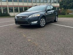 Grau Gebraucht 2007 Ford Mondeo Kombi | 2.850 € (Etwas zu teuer)