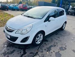 Weiß Gebraucht 2012 Opel Corsa Active Kleinwagen | 6.499 € (Fairer Preis)