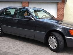 Schwarz Gebraucht 1991 Mercedes S300 Limousine | 10.900 €