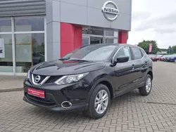 Black (m) Gebraucht 2017 Nissan Qashqai Acenta SUV | 12.990 € (Fairer Preis)
