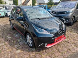 Schwarz Gebraucht 2017 Toyota Aygo Edition-S Kleinwagen | 6.980 € (Fairer Preis)