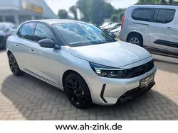 Kristall silber Gebraucht 2024 Opel Corsa Kleinwagen | 18.800 € (Fairer Preis)