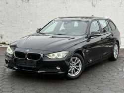 Schwarz Gebraucht 2013 BMW 318 Comfort Edition Kombi | 11.700 € (Fairer Preis)