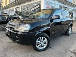 Schwarz Gebraucht 2009 Hyundai Tucson Edition SUV | 3.990 € (Fairer Preis)
