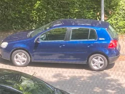 Blau Gebraucht 2005 VW Golf V Goal Kleinwagen | 3.000 € (Fairer Preis)