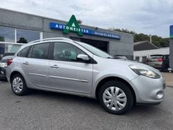 Grau Gebraucht 2009 Renault Clio II Dynamique Limousine | 3.490 € (Etwas zu teuer)