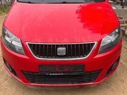 Rot Gebraucht 2012 Seat Alhambra Ecomotive Van / Kleinbus | 5.999 € (Etwas zu teuer)
