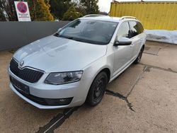 Silber Gebraucht 2015 Skoda Octavia Elegance Kombi | 9.900 € (Guter Preis)