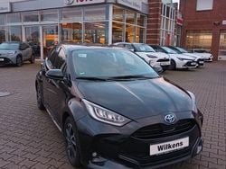 Mysticschwarz Gebraucht 2023 Toyota Yaris Hybrid Team Kleinwagen | 22.700 € (Fairer Preis)