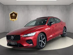 Rot metallic Gebraucht 2023 Volvo S60 Ultimate Limousine | 35.980 € (Fairer Preis)