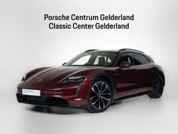 Rot Gebraucht 2021 Porsche Taycan 4S Cross Turismo Limousine | 89.900 €