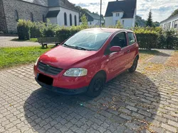 Rot Gebraucht 2008 VW Fox Kleinwagen | 1.250 € (Guter Preis)