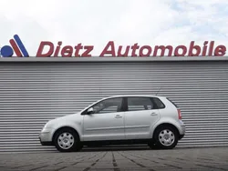 Silber (metallic) Gebraucht 2003 VW Polo Comfortline Kleinwagen | 2.500 € (Teuer)