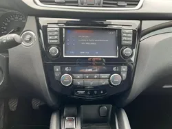 Schwarz(metallic) Gebraucht 2017 Nissan Qashqai 360º SUV | 9.799 € (Superpreis)