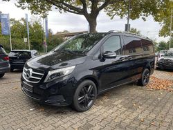 Obsidianschwarz metallic Gebraucht 2015 Mercedes V250 Van / Kleinbus | 28.000 € (Superpreis)