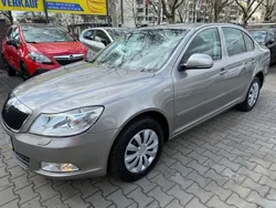 Beige Gebraucht 2012 Skoda Octavia Family Limousine | 7.850 € (Fairer Preis)