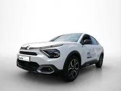 Weiß Gebraucht 2023 Citroën e-C4 Shine SUV | 23.980 € (Etwas zu teuer)