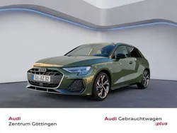 Distriktgrün metallic Gebraucht 2025 Audi A3 Sportback S-Line Limousine | 34.280 € (Superpreis)