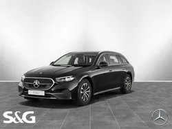 Metalliclack obsidianschwarz Gebraucht 2024 Mercedes E220 Advanced Kombi | 45.900 € (Superpreis)