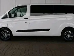 Weiß Gebraucht 2017 Ford Transit Custom Trend Van / Kleinbus | 19.800 € (Teuer)