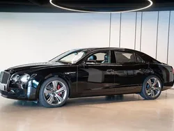 Schwarz Gebraucht 2017 Bentley Flying Spur Limousine | 85.000 €