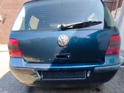 Grün Gebraucht 2002 VW Golf IV Basis Limousine | 1.300 € (Guter Preis)