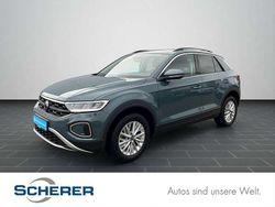 Petroleum blue metallic Gebraucht 2025 VW T-Roc Goal SUV | 20.400 € (Guter Preis)
