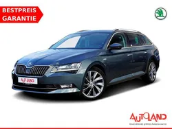 Grau Gebraucht 2019 Skoda Superb LAURIN & KLEMENT Kombi | 26.990 € (Etwas zu teuer)