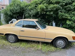 Gelb Gebraucht 1981 Mercedes SL380 Cabrio | 17.500 €