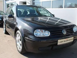 Black magic perleffekt Gebraucht 2006 VW Golf V Pacific Kombi | 3.333 € (Teuer)