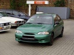 Grün Gebraucht 2000 Hyundai Accent Limousine | 2.500 €