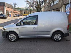 Silber Gebraucht 2017 VW Caddy Trendline Van / Kleinbus | 14.500 € (Fairer Preis)