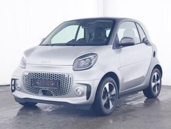 Silber Gebraucht 2024 Smart ForTwo Electric Drive Passion Exclusive Coupé | 16.666 € (Fairer Preis)