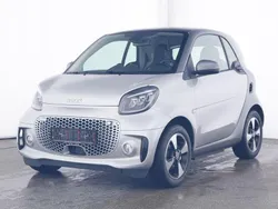 Silber Gebraucht 2024 Smart ForTwo Electric Drive Passion Exclusive Coupé | 16.666 € (Fairer Preis)