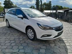 Weiß Gebraucht 2019 Opel Astra Business Kombi | 6.950 € (Superpreis)