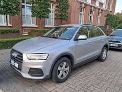 Silber Gebraucht 2015 Audi Q3 Ambiente SUV | 15.490 € (Fairer Preis)