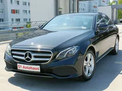 Obsidianschwarz Gebraucht 2016 Mercedes E200 Limousine | 22.900 € (Fairer Preis)
