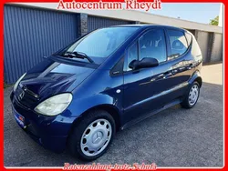 Blau Gebraucht 2000 Mercedes A140 Limousine | 2.590 €