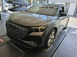 Taifungrau metallic Gebraucht 2024 Audi Q4 e-tron Ambiente SUV | 49.780 € (Teuer)