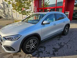 Silber Gebraucht 2023 Mercedes GLA200 SUV | 35.500 € (Guter Preis)