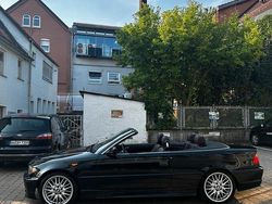 Schwarz Gebraucht 2003 BMW 320 Cabriolet M Sport Cabrio | 5.999 € (Fairer Preis)