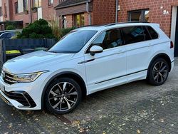 Weiß Gebraucht 2023 VW Tiguan R-line SUV | 34.300 € (Guter Preis)